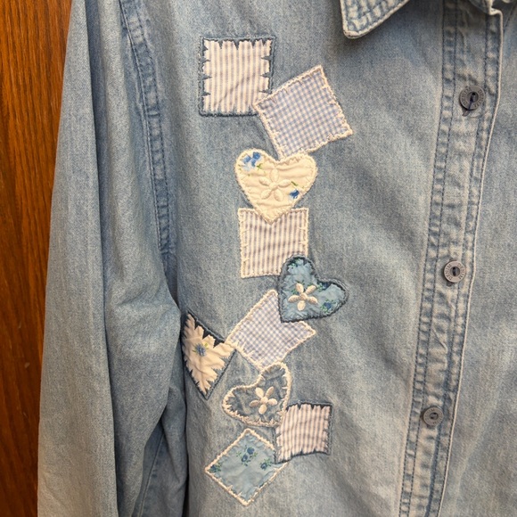 Vintage Denim Button Down Shirt with Heart & Patch Details cottagecore - Picture 3 of 10